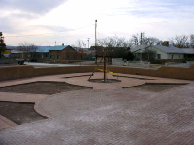 land2 004